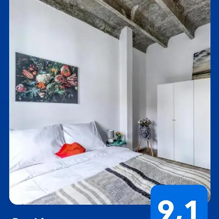 Star Stylish On The Famous Pedestrian Zone Bratislava